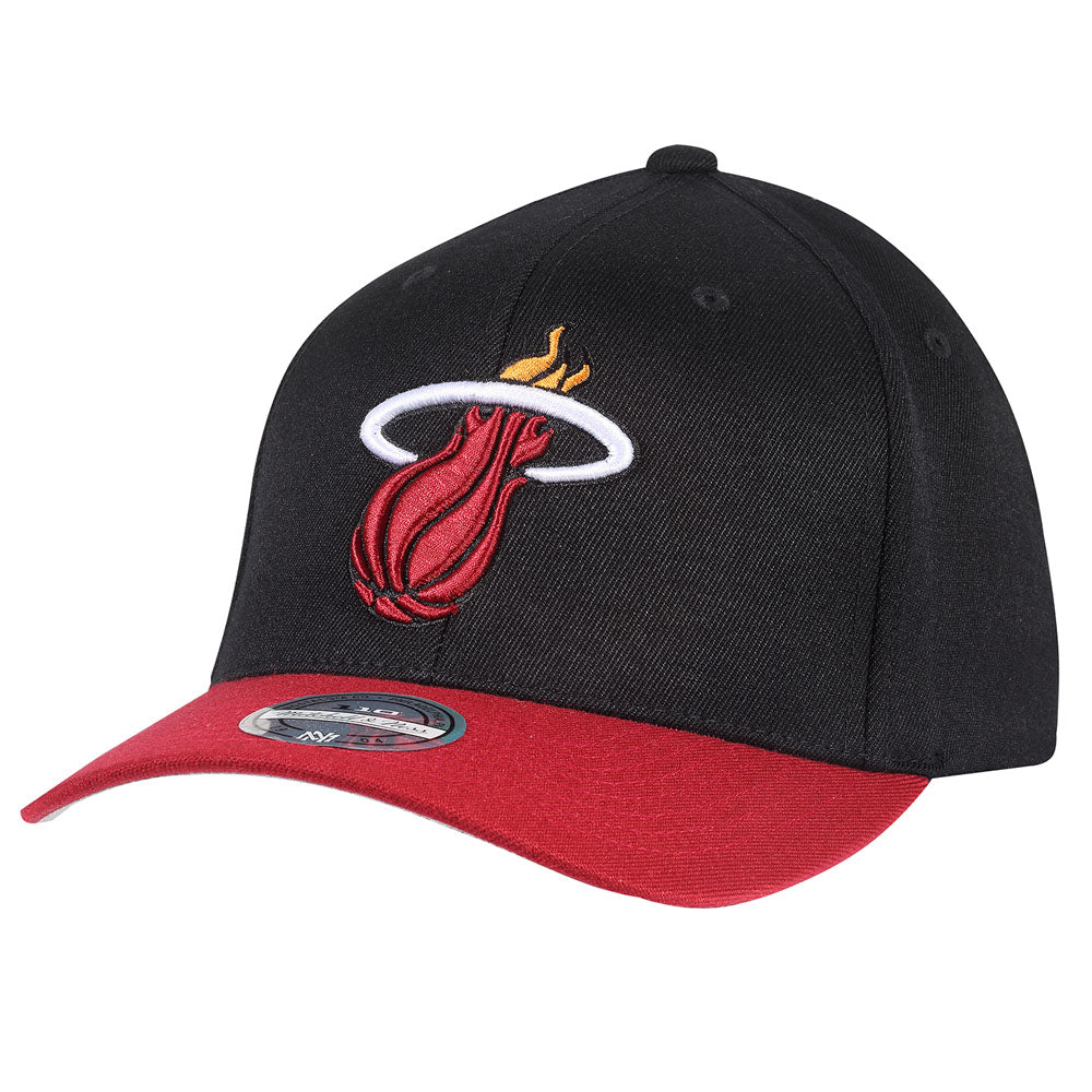Mitchell & Ness - Miami Heat Baseball Cap - Black/Bordeaux - capstore.dk